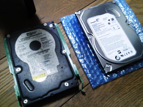 長期間使用したハードディスク交換とクローン作業