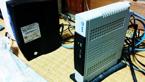 パソコン2台の内、1台がインターネットに繋がらない。