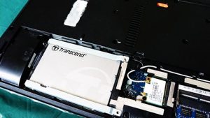 Acer ノートPC SSD取り付け