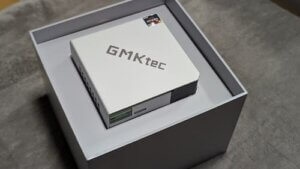 GMKtec M8 AMD Ryzen™ 5 PRO 6650H ミニPC